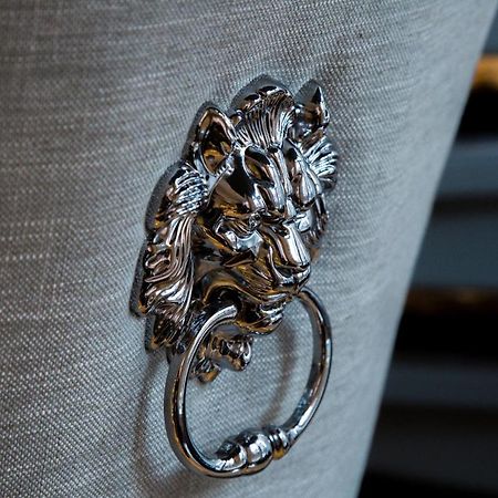 Winckley Stays Preston  Exterior photo A door knocker